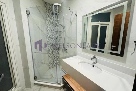 3 bedrooms Apartment in Doha, Qatar No. 57245 12