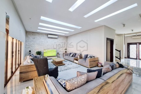 4 bedrooms Villa in Amwaj Islands, Bahrain No. 58884 5