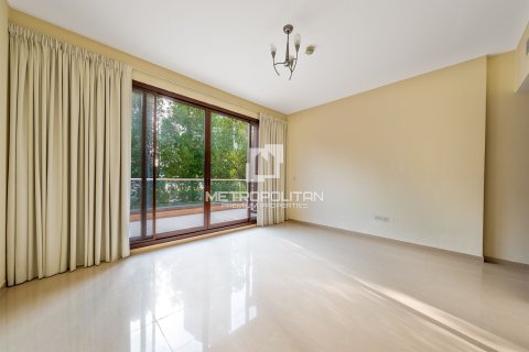 4 bedrooms Townhouse in Jumeirah Islands, UAE No. 128774 13
