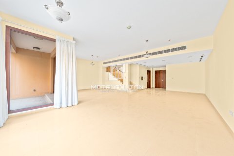 4 bedrooms Townhouse in Jumeirah Islands, UAE No. 128774 5