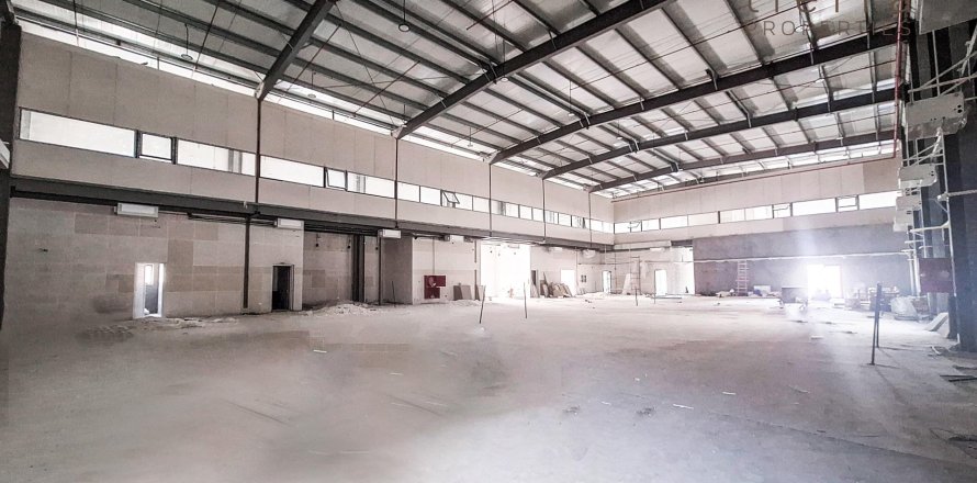 Склад 2034.6м² в Аль-Хаваниж, ОАЭ №38881