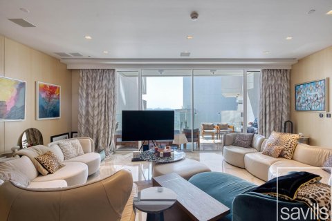 2 bedrooms Apartment in FIVE Palm Jumeirah, UAE No. 193955 3