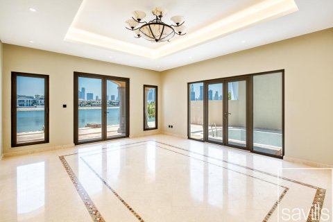 4 bedrooms Villa in Garden Homes, UAE No. 194585