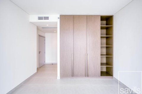 4 غرف نوم شقة في EMAAR Beachfront, الإمارات العربية المتحدة رقم 194586 11