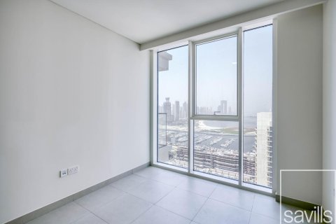 4 غرف نوم شقة في EMAAR Beachfront, الإمارات العربية المتحدة رقم 194586 9