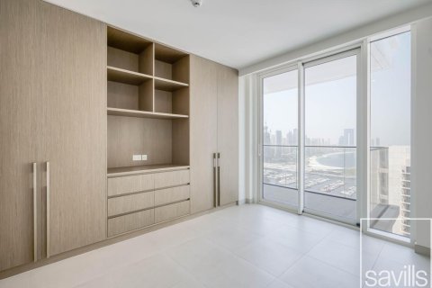 4 غرف نوم شقة في EMAAR Beachfront, الإمارات العربية المتحدة رقم 194586 16