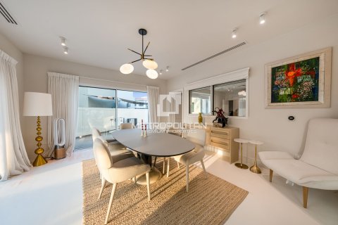 Villa de 5 dormitorios en Fire, UAE No. 129289 7
