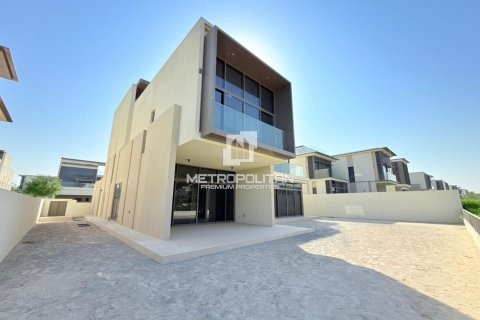 4 غرف نوم فيلا في Golf Place, الإمارات العربية المتحدة رقم 129624