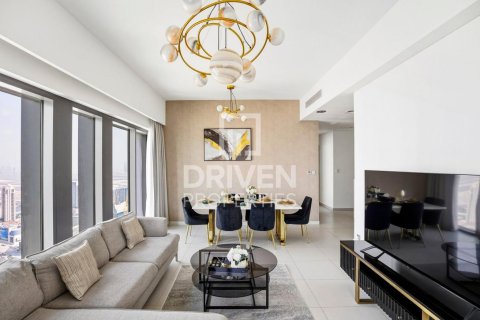 Квартира с 3 спальнями в Burj Royale, ОАЭ №204794