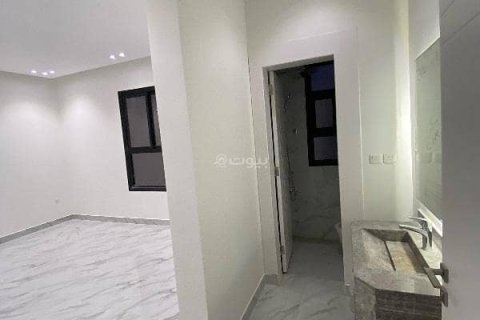 4 bedrooms Apartment in Riyadh, Saudi Arabia No. 60568 7
