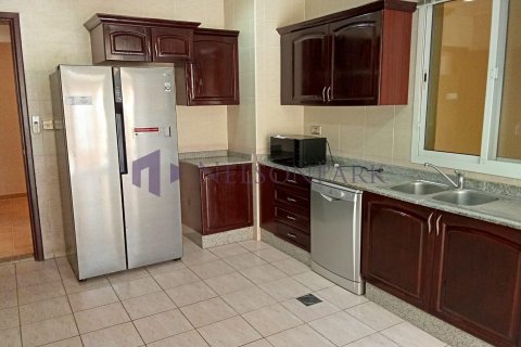 Villa de 4 dormitorios en Doha, Qatar No. 60997 14