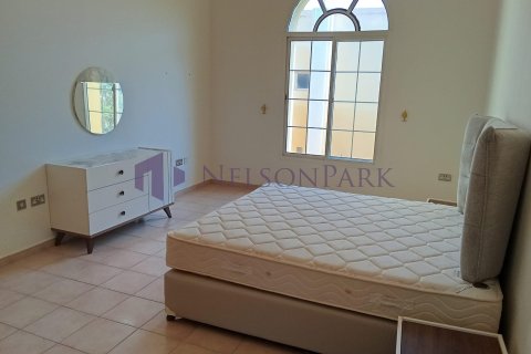 Villa de 4 dormitorios en Doha, Qatar No. 60997 21