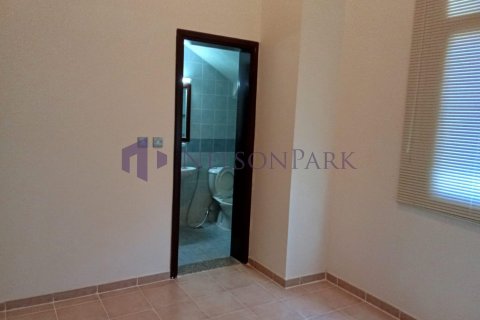 Villa de 4 dormitorios en Doha, Qatar No. 60997 12