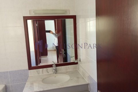 Villa de 4 dormitorios en Doha, Qatar No. 60997 26