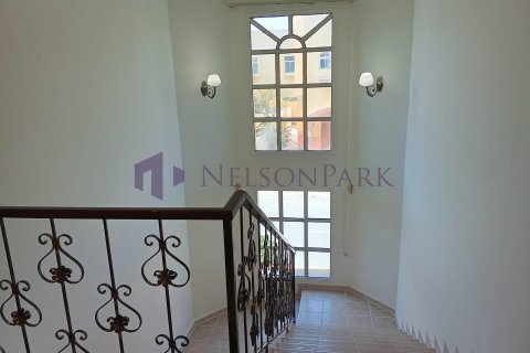 Villa de 4 dormitorios en Doha, Qatar No. 60997 18