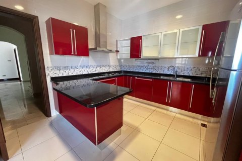 Townhouse de 5 dormitorios en Muscat, Oman No. 54795 10