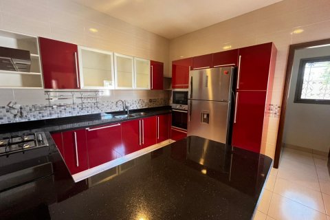 Townhouse de 5 dormitorios en Muscat, Oman No. 54795 7
