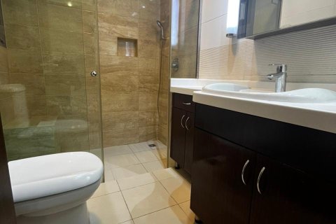 Townhouse de 5 dormitorios en Muscat, Oman No. 54795 11
