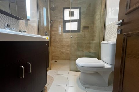 Townhouse de 5 dormitorios en Muscat, Oman No. 54795 3