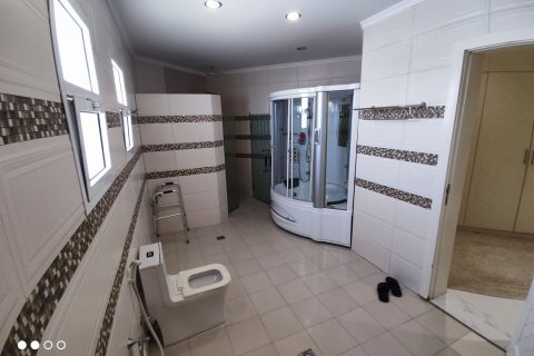 7 bedrooms Villa in Al Ansab, Oman No. 99340 13