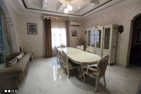 7 bedrooms Villa in Al Ansab, Oman No. 99340 10