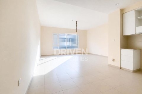Apartment de 2 dormitorios en EMAAR South, UAE No. 193121 4