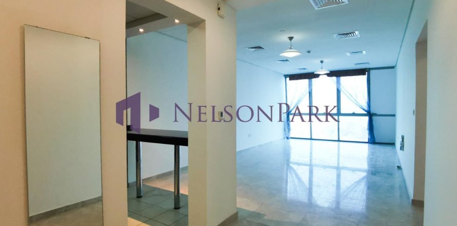 2 bedrooms Apartment in Doha, Qatar No. 58524
