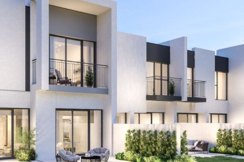 3 bedrooms Townhouse in Dubai, UAE No. 110288 4