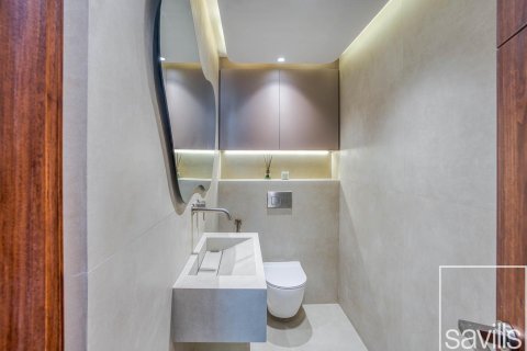 3 bedrooms Apartment in The Torch, UAE No. 194046 11