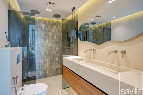 3 bedrooms Apartment in The Torch, UAE No. 194046 12