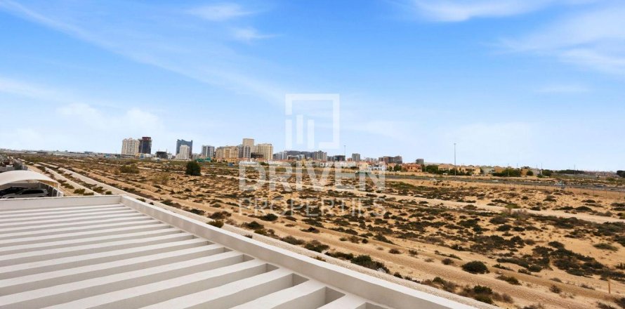 Apartment de 3 dormitorios en Liwan, UAE No. 193717