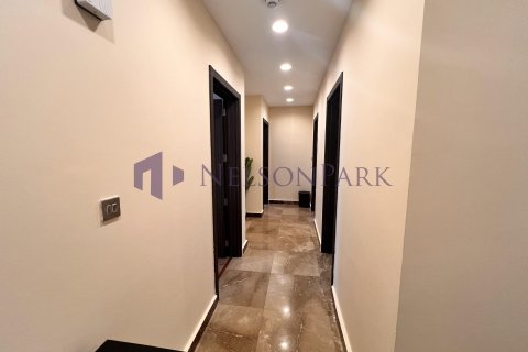 Apartment de 2 dormitorios en Doha, Qatar No. 57745 8