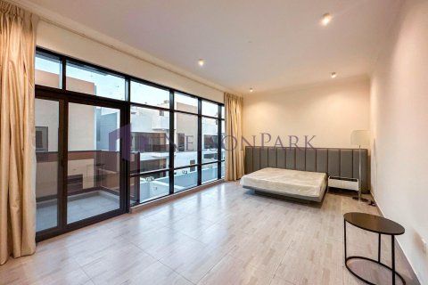 5 bedrooms Villa in Al Khor, Qatar No. 57821