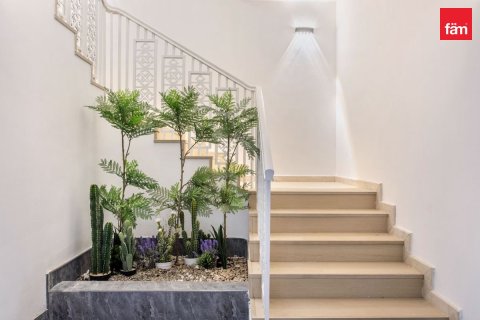 912.1m² Apartment in Palm Jumeirah, UAE No. 208286 7
