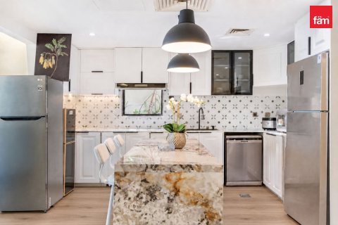 912.1m² Apartment in Palm Jumeirah, UAE No. 208286 6