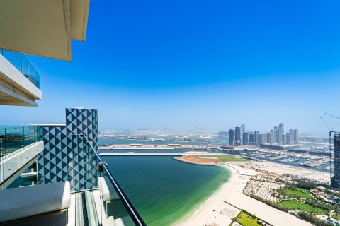2 bedrooms Apartment in Dubai, UAE No. 210464