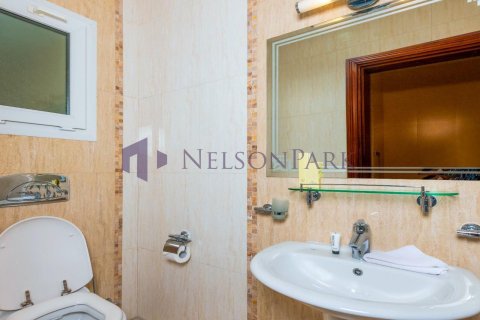 Apartment de 1 dormitorio en Doha, Qatar No. 57659 8