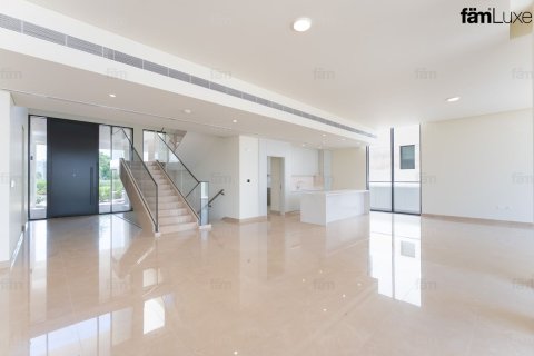 5 bedrooms Villa in Dubai Hills Estate, UAE No. 162744