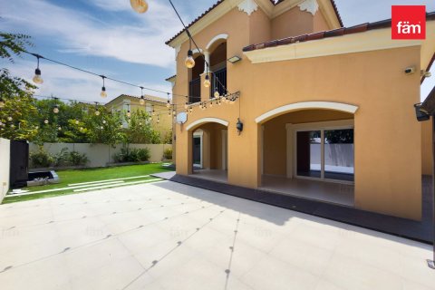 5 bedrooms Villa in Dubai, UAE No. 186919