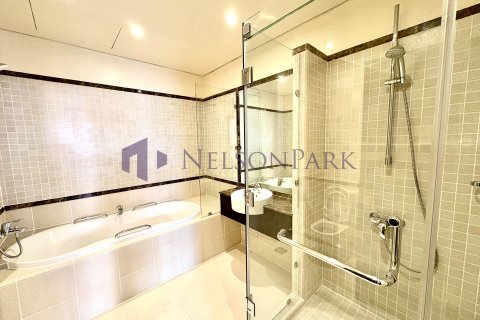 1 bedroom Apartment in Doha, Qatar No. 58309 8