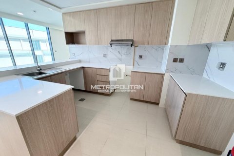 Appartement de 2 chambres à Mina Al Arab, UAE No. 129737 6