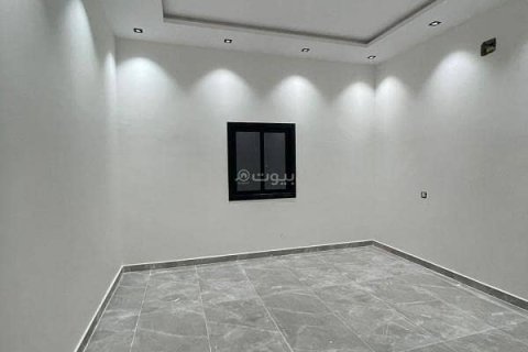 Villa de 5 chambres à Riyadh, Saudi Arabia No. 99589 11