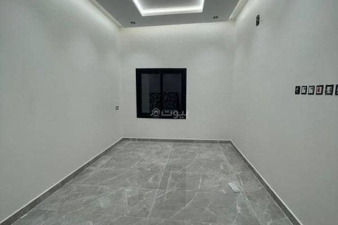 Villa de 5 chambres à Riyadh, Saudi Arabia No. 99589 10