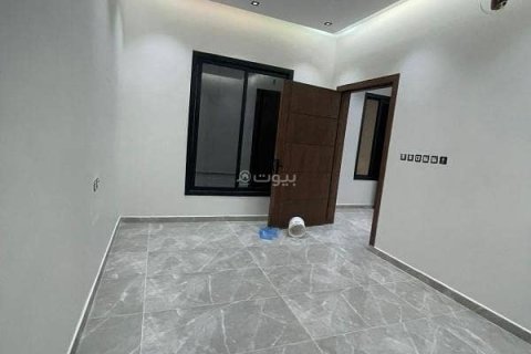 Villa de 5 chambres à Riyadh, Saudi Arabia No. 99589 14