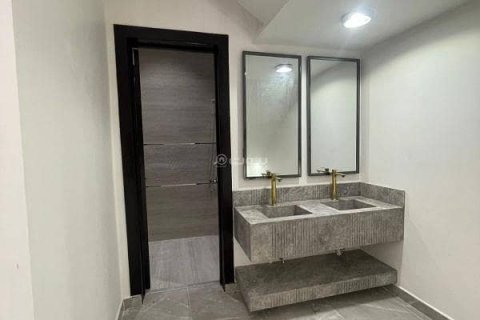 Villa de 5 chambres à Riyadh, Saudi Arabia No. 99589 18
