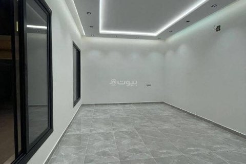 Villa de 5 chambres à Riyadh, Saudi Arabia No. 99589 15