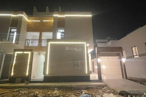 5 bedrooms Villa in Riyadh, Saudi Arabia No. 99589