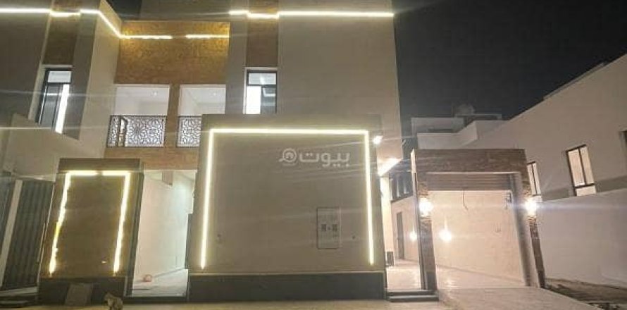 Villa de 5 chambres à Riyadh, Saudi Arabia No. 99589