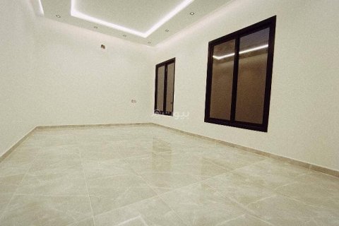 Villa de 5 chambres à Riyadh, Saudi Arabia No. 99584 8