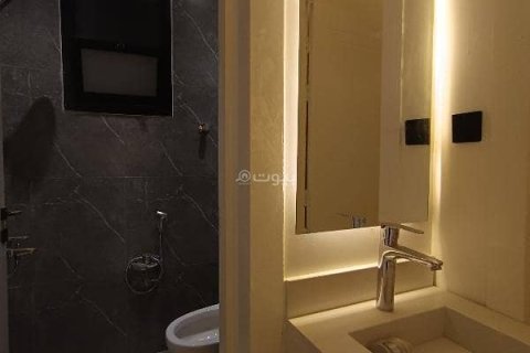 Квартира с 4 спальнями в Эр-Рияд, Саудовская Аравия №99586 3